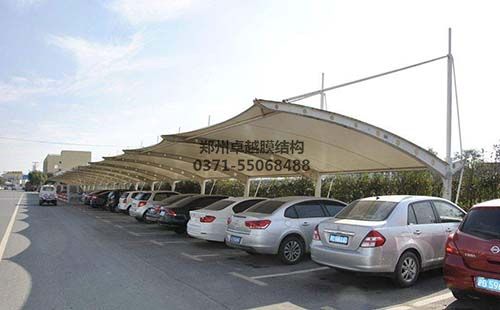 臨汾新東城小區膜結構車棚