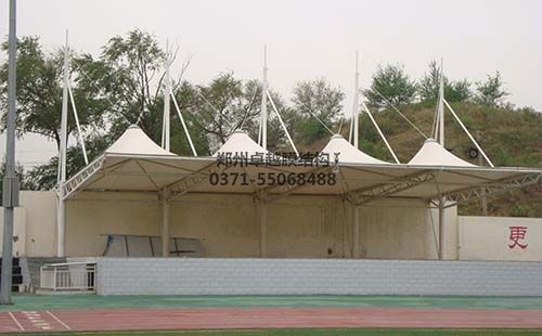 膜結構看臺優點