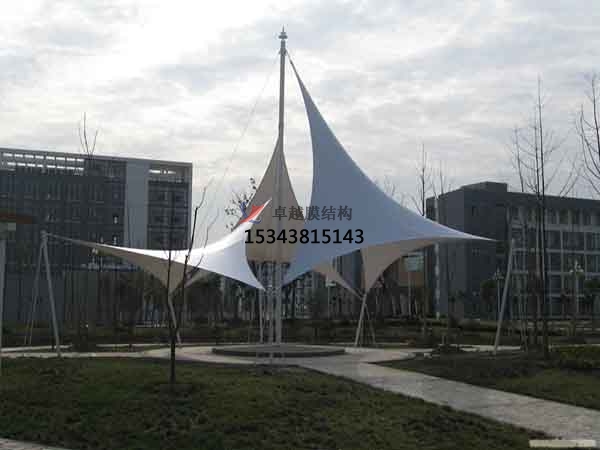 朔州商業(yè)廣場<font color='red'>張拉膜結(jié)構(gòu)</font>景觀棚/雨棚設(shè)計(jì)搭建