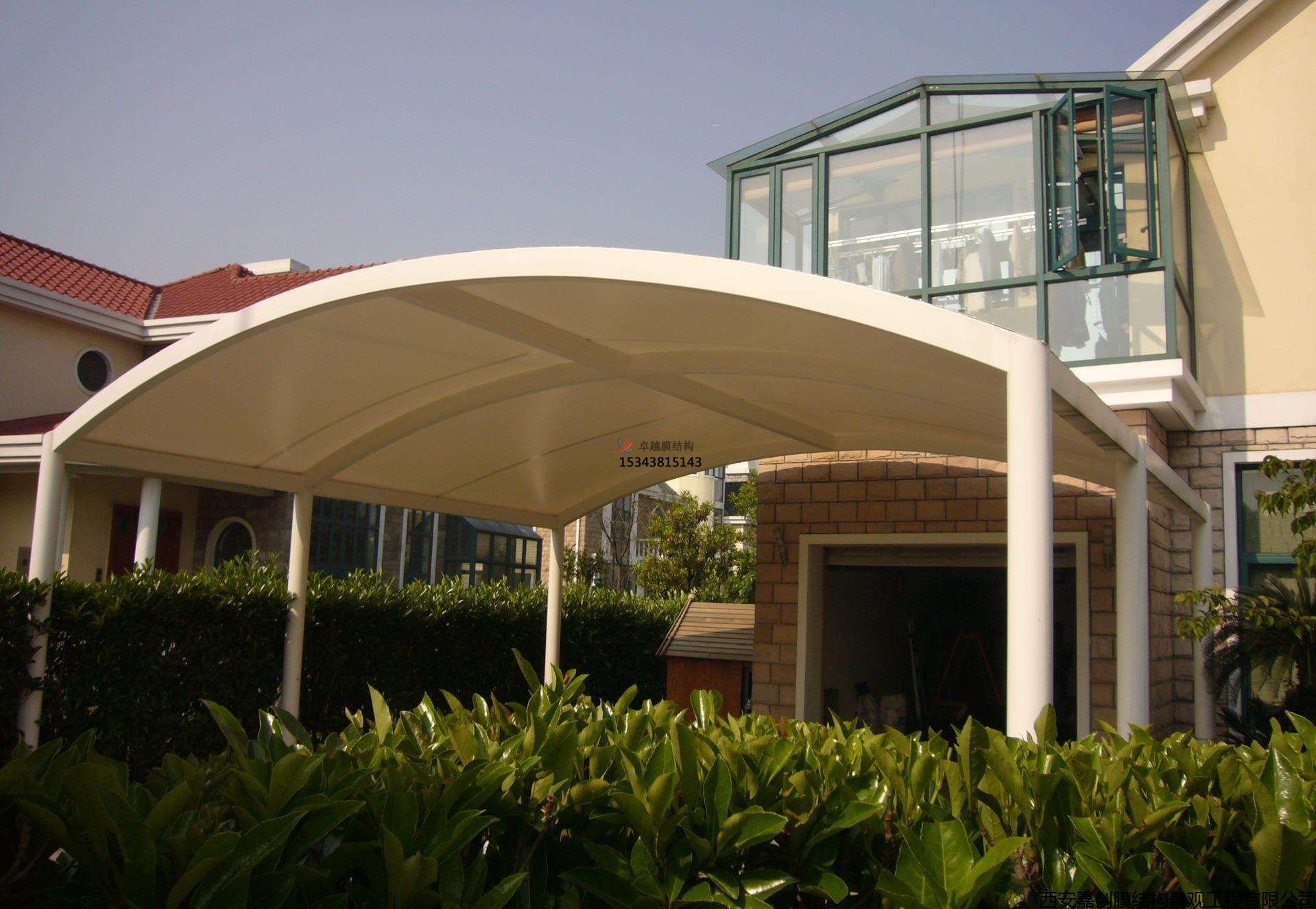 福州商業廣場雨棚搭建