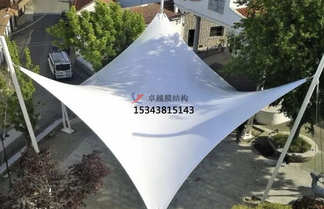 這些張拉膜結構，小！精！美！