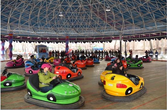 濮陽景區極限旱滑游樂場彩色張拉膜銷售