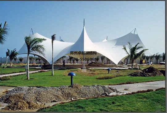 膜結(jié)構(gòu)地下車(chē)庫(kù)入口