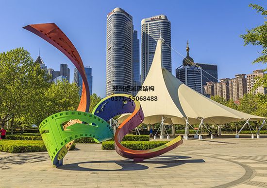 膜結(jié)構(gòu)地下車(chē)庫(kù)入口