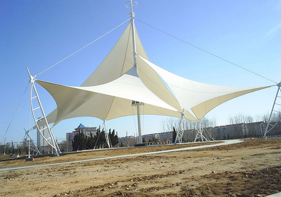 全新建筑形式！膜結構雨棚的奇特性能分析